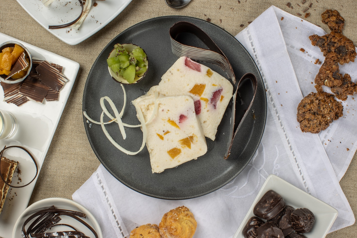 10 plats à goûter pour un voyage culinaire